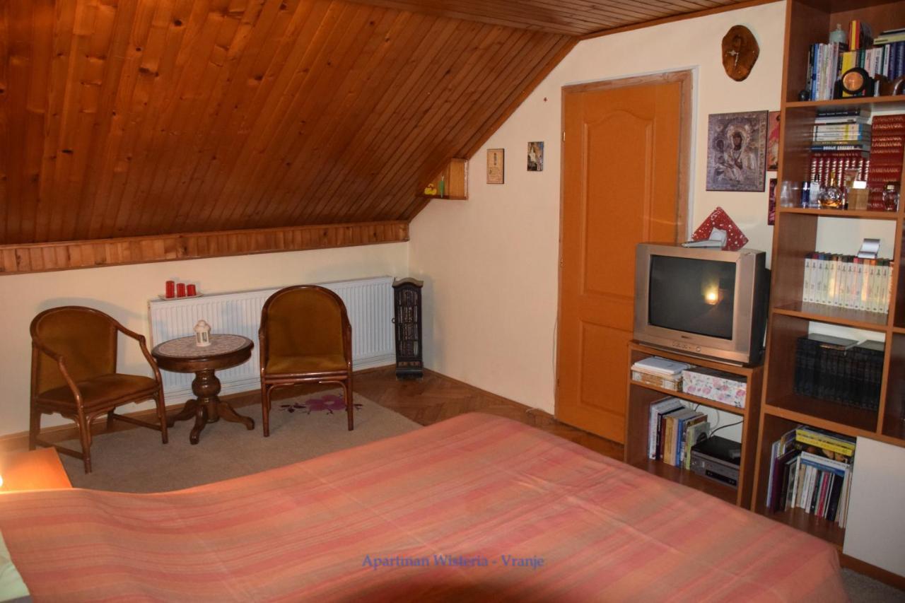Apartman Wisteria Vranje Eksteriør bilde
